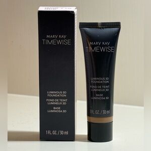 Mary Kay TimeWise Luminous 3D Foundation - Bronze W 130